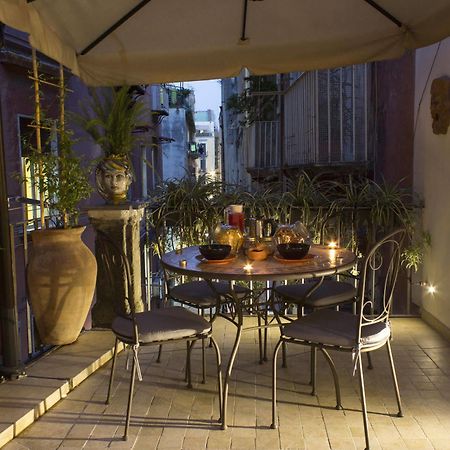 Casa Latina Bed and Breakfast Napoli Eksteriør billede