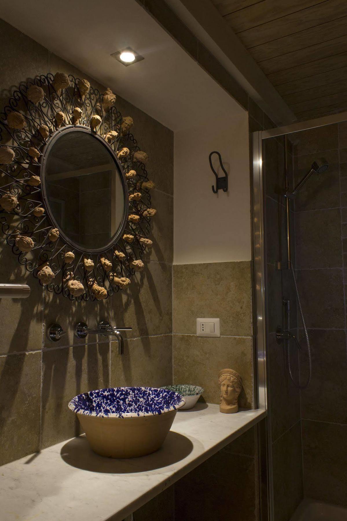 Casa Latina Bed and Breakfast Napoli Eksteriør billede