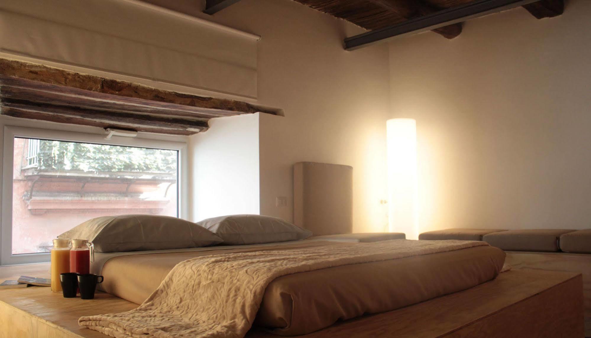 Casa Latina Bed and Breakfast Napoli Eksteriør billede